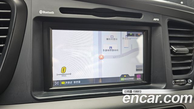 Kia K5 2013 — photo 20