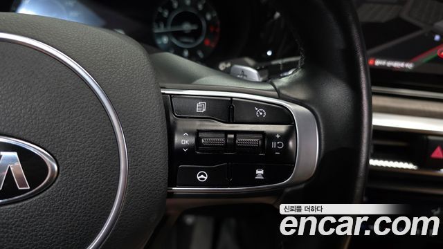 Kia K5 2020 — photo 17