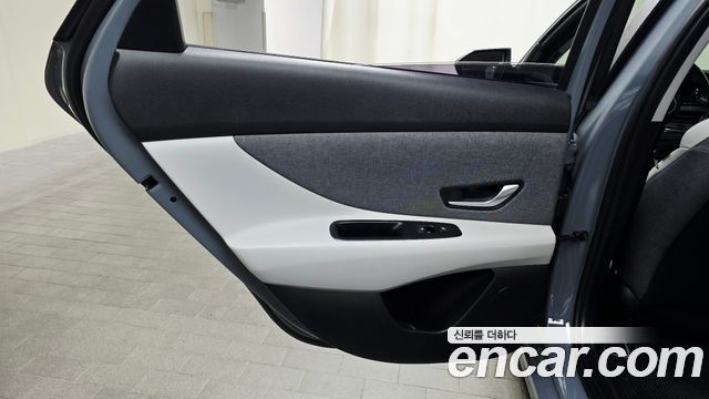 Hyundai AVANTE 2021 — photo 15