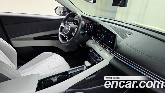 Hyundai AVANTE 2021 — photo 28