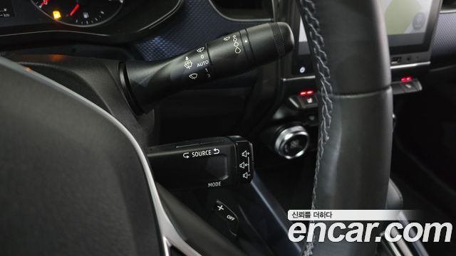 Renault Korea XM3 2022 — photo 24