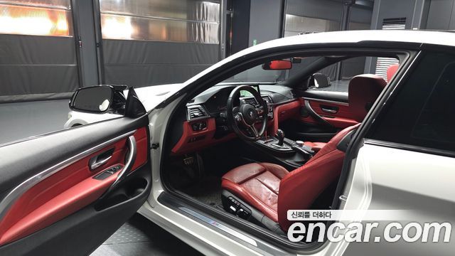 BMW 4-Series 2018 — photo 10
