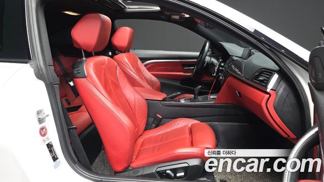 BMW 4-Series 2018 — photo 11