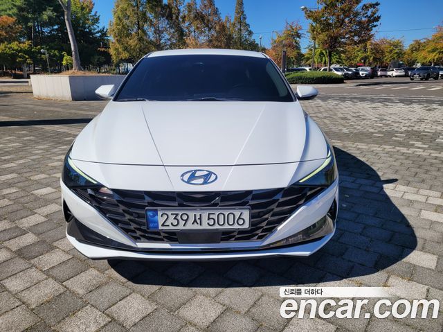 Hyundai AVANTE 2021 — photo 2