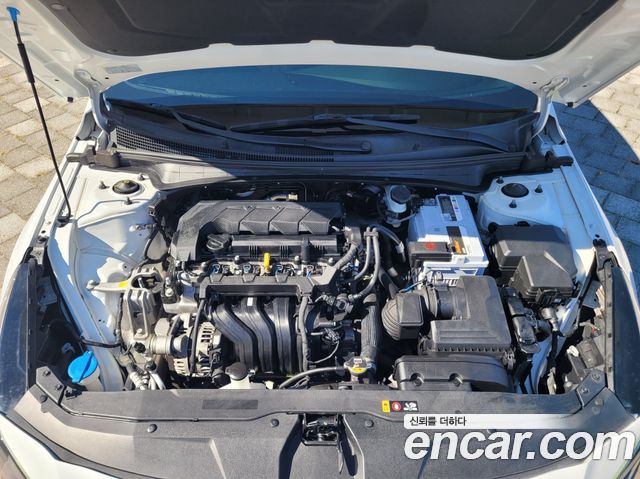 Hyundai AVANTE 2021 — photo 9