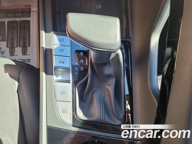 Hyundai AVANTE 2021 — photo 17