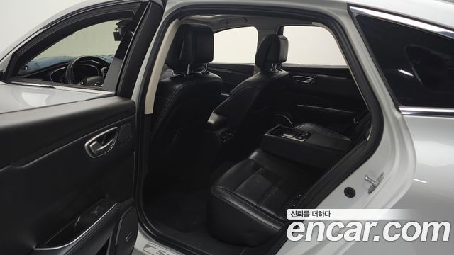 Renault Korea SM6 2016 — photo 12
