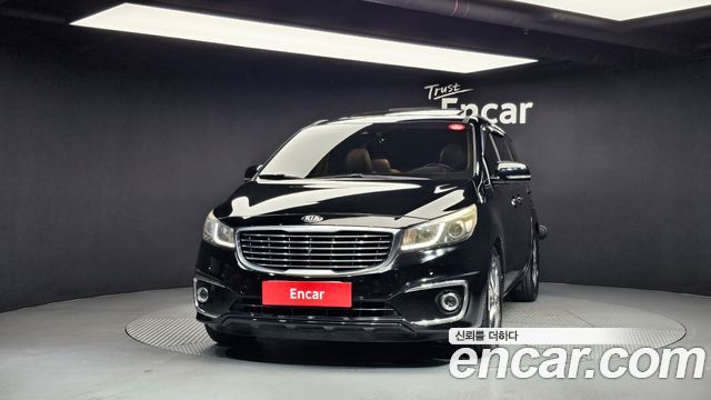 Kia Canival 2015 — photo 3