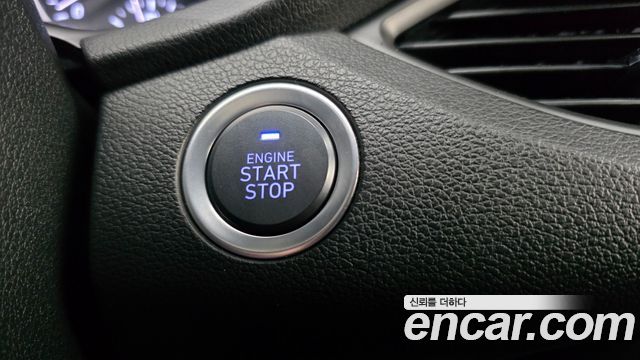 Hyundai i30 2020 — photo 27
