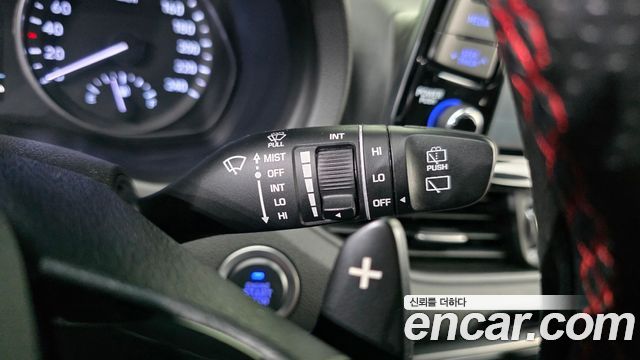 Hyundai i30 2020 — photo 28