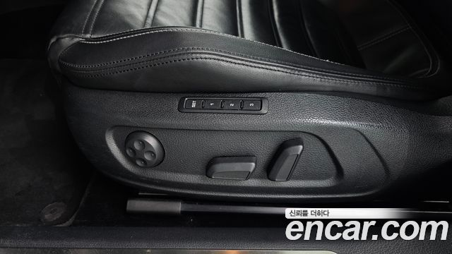 Volkswagen CC 2014 — photo 16