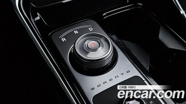 Kia Sorento 2024 — photo 12