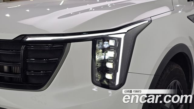 Kia Sorento 2024 — photo 8