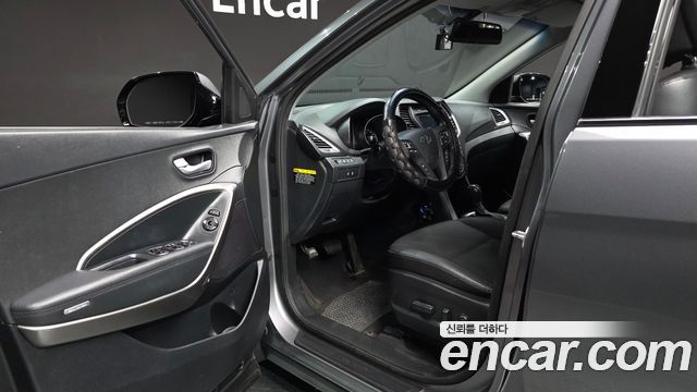 Hyundai Santafe 2016 — photo 10