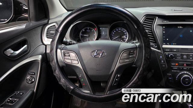 Hyundai Santafe 2016 — photo 13