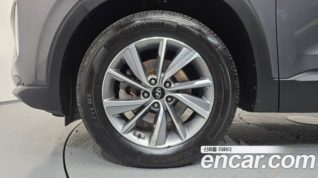 Hyundai Santafe 2019 — photo 5