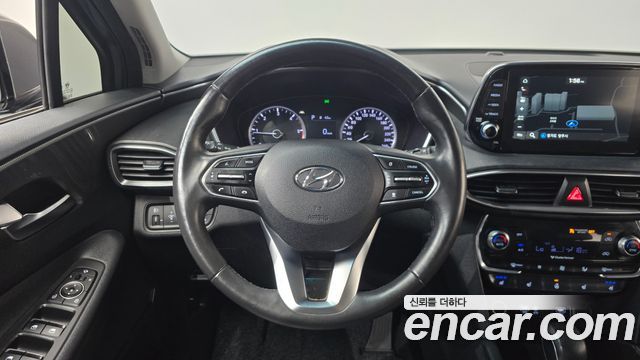Hyundai Santafe 2019 — photo 12