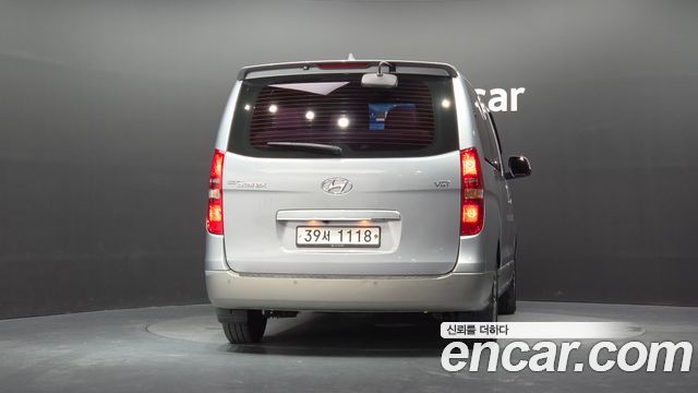 Hyundai Starex 2018 — photo 4