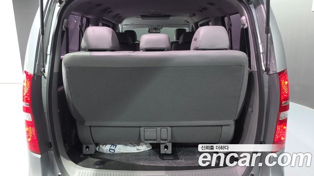 Hyundai Starex 2018 — photo 26