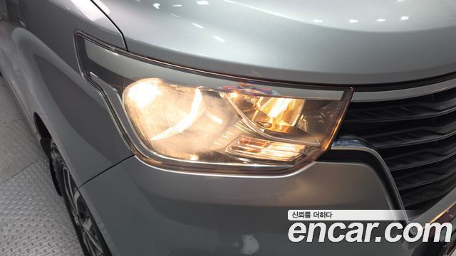 Hyundai Starex 2018 — photo 8