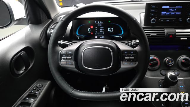 Hyundai Casper 2023 — photo 19