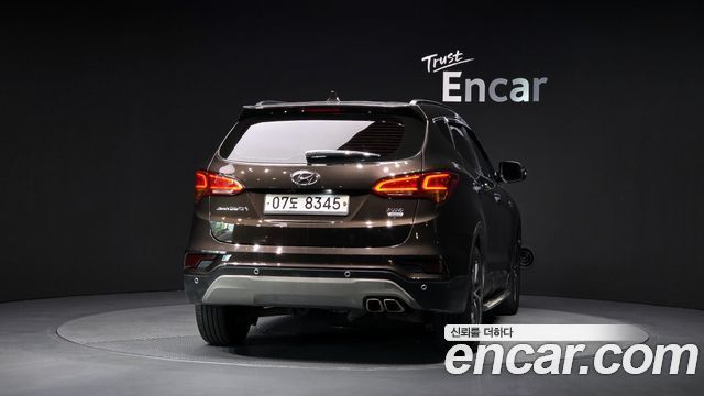 Hyundai Santafe 2018 — photo 4
