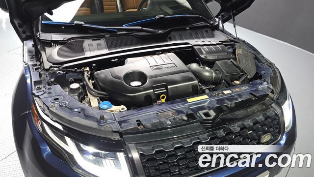 Land Rover Range Rover Evoque 2017 — photo 6