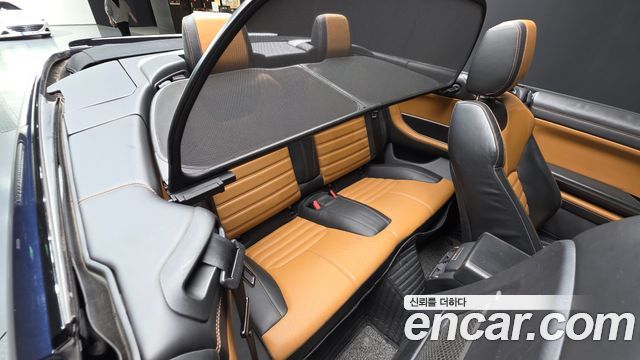 Land Rover Range Rover Evoque 2017 — photo 12