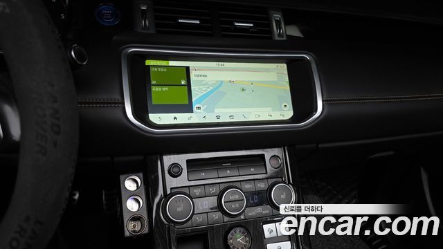 Land Rover Range Rover Evoque 2017 — photo 14
