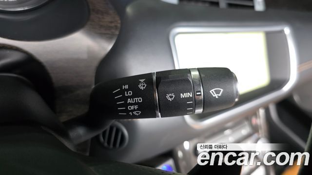 Land Rover Range Rover Evoque 2017 — photo 19