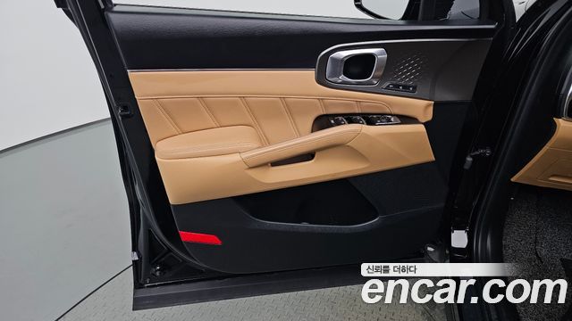 Kia Sorento 2023 — photo 14