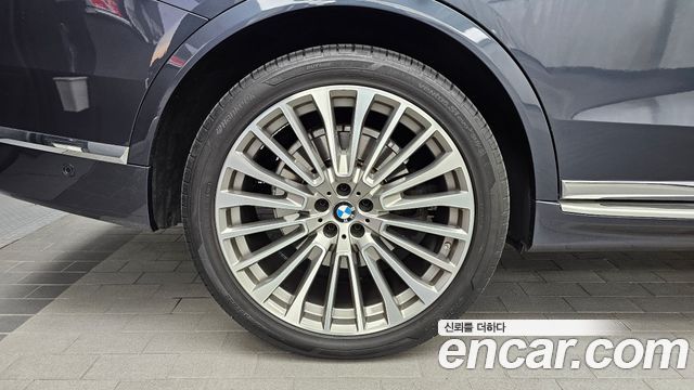 BMW X7 2022 — photo 5
