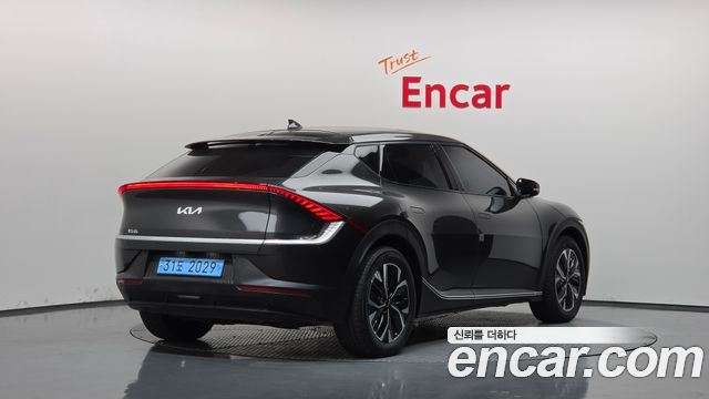 Kia EV6 2022 — photo 2