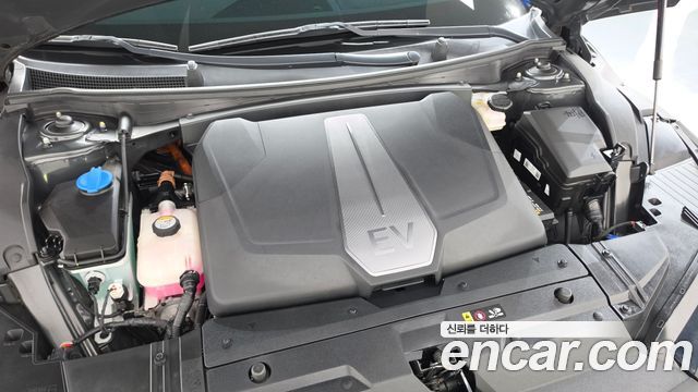 Kia EV6 2022 — photo 6