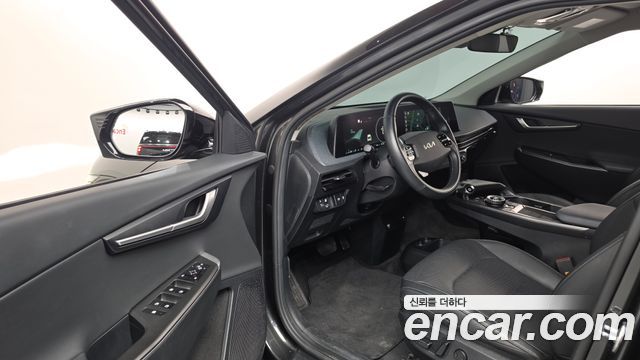 Kia EV6 2022 — photo 13