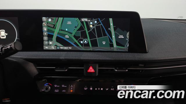 Kia EV6 2022 — photo 19