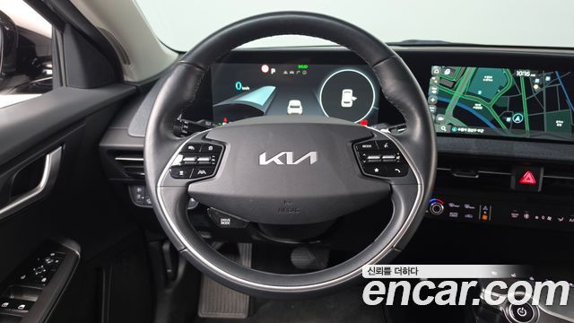 Kia EV6 2022 — photo 20