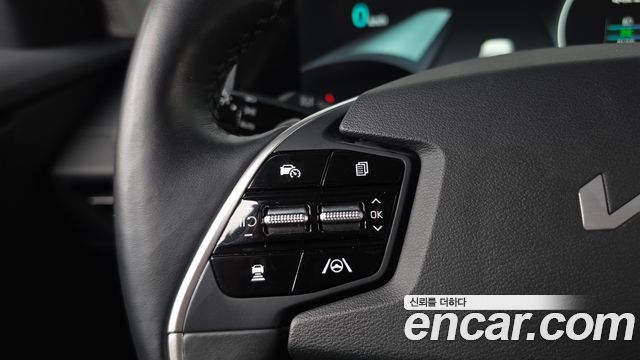 Kia EV6 2022 — photo 23