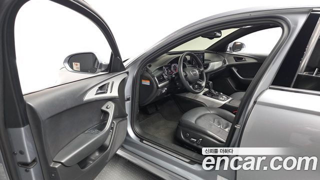 Audi A6 2018 — photo 10