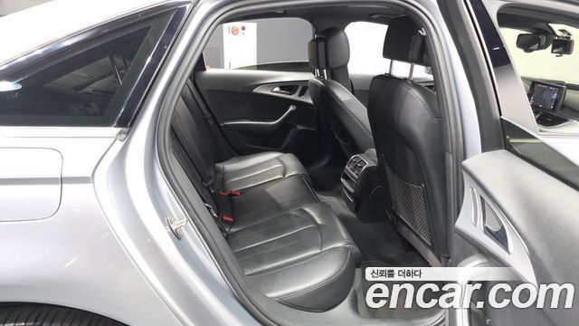 Audi A6 2018 — photo 12