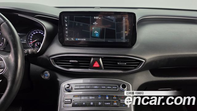 Hyundai Santafe 2021 — photo 18