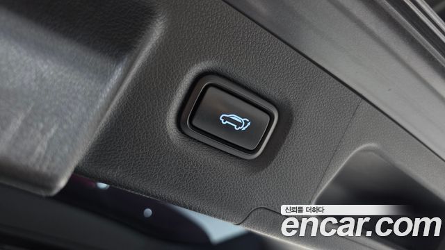 Hyundai Santafe 2021 — photo 22
