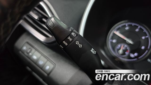 Hyundai Santafe 2021 — photo 24