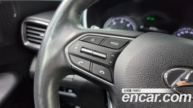 Hyundai Santafe 2021 — photo 30