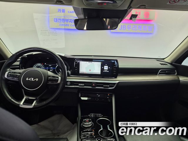 Kia K5 2023 — photo 8