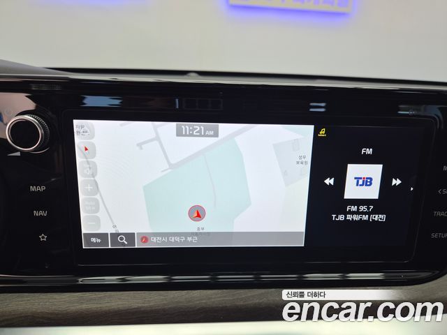 Kia K5 2023 — photo 15