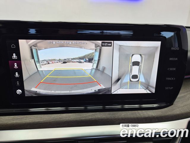 Kia K5 2023 — photo 16