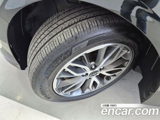 Kia K5 2023 — photo 18