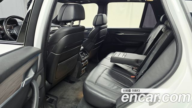 BMW X5 2015 — photo 12