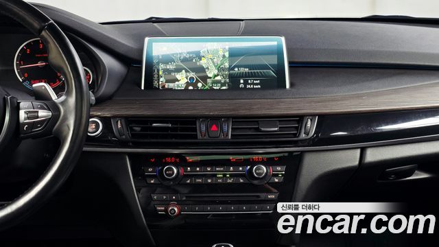BMW X5 2015 — photo 13